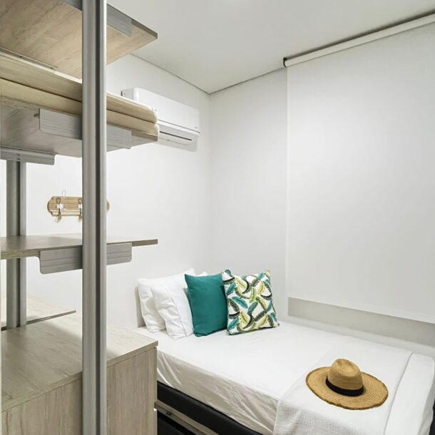 Habitación confortable en apartamento turístico en Santa Marta