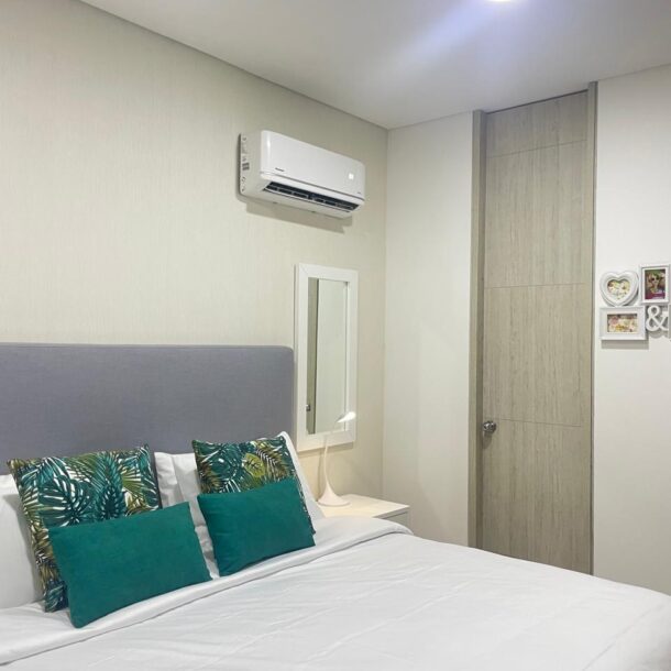 Habitación principal amplia del apartamento en Samaria Club de Playa Santa Marta